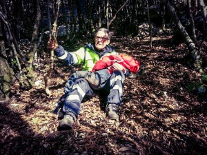 Il ritrovamento e la commozione dei soccorritori Il ritrovamento e la commozione dei soccorritori